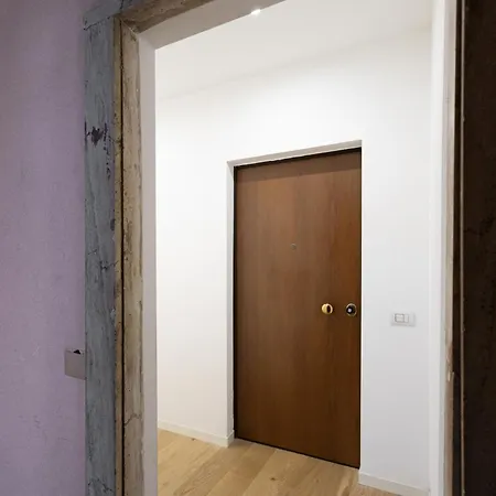 아파트 Bilocale Di Design In Zona Chinatown - Sempione *